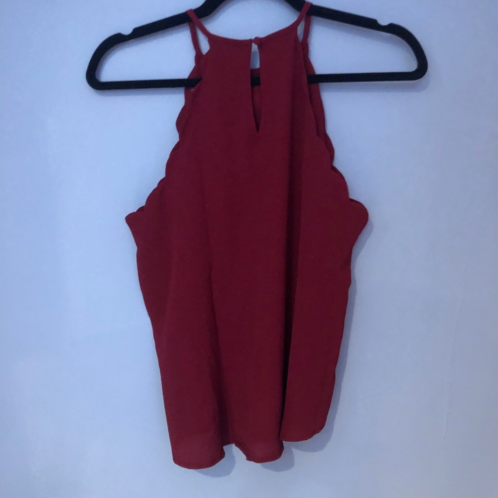 Cute Red Top - Picture 2 of 2
